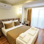 מלון Vion Sea Boutique - Durres 3*
