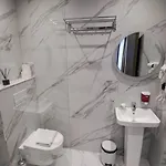 מלון Vion Sea Boutique - Durres 3*