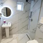 מלון Vion Sea Boutique - Durres 3*
