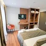 Vion Sea Boutique - Durres מלון 3*