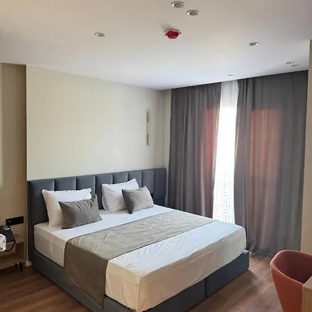 Vion Golem (Tirana)