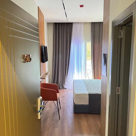 Vion Sea Boutique Hotel - Golem Durres 3*