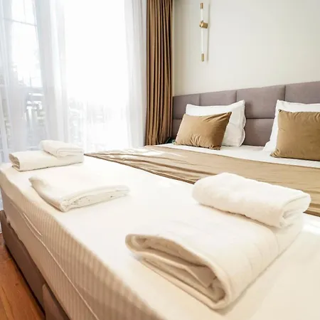 Vion Sea Boutique - Durres Hotel Golem (Tirana)