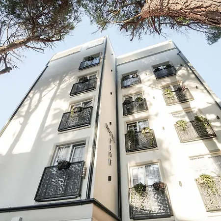 Vion Sea Boutique - Durres Szálloda 3*