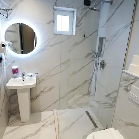 Szálloda Vion Sea Boutique - Durres 3*