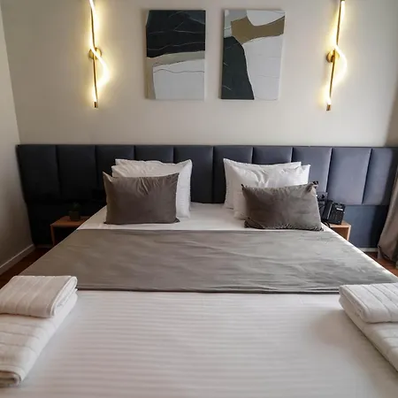 Vion Sea Boutique - Durres Szálloda 3*