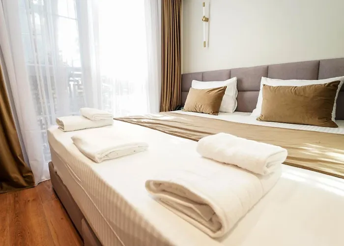 Vion Sea Boutique - Durres Hotel Golem (Tirana)